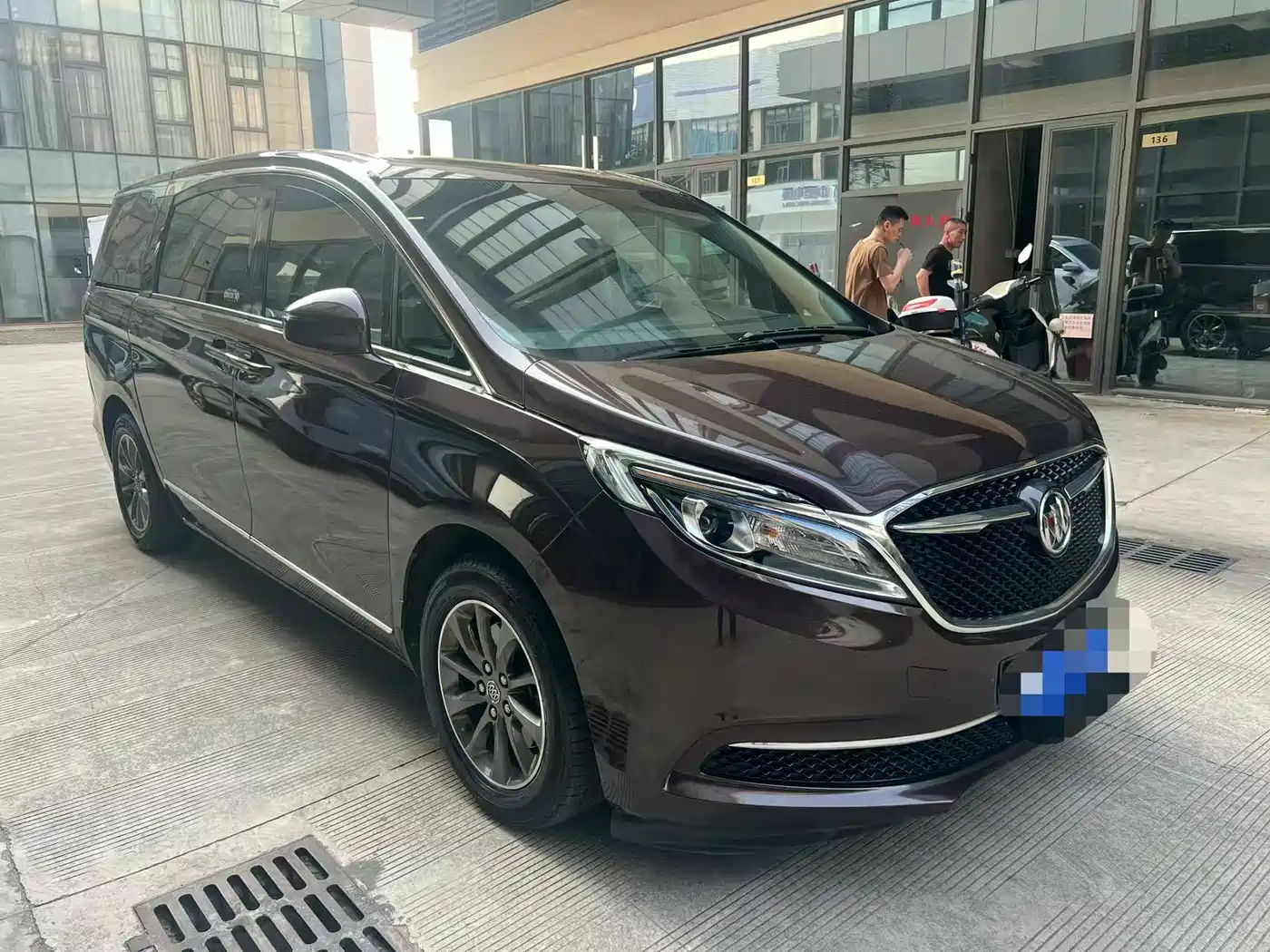 Buick GL8 2017 ES 28T Comfort Type China V фото 3