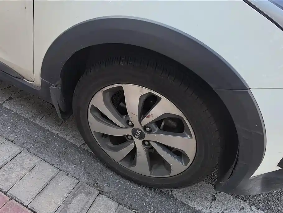 Kia KX CROSS 2017 1.4L AT GLS фото 6
