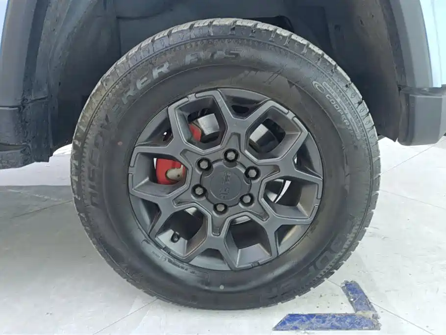 BAIC ORV Beijing Offroad BJ40 2023 2.0D Automatic 4WD Blade Hero Edition Knight Type фото 6