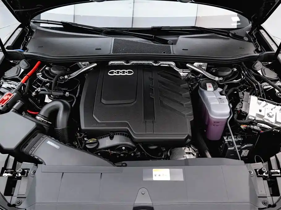 Audi A6L 2023 45 TFSI Premium Selection Dynamic фото 9