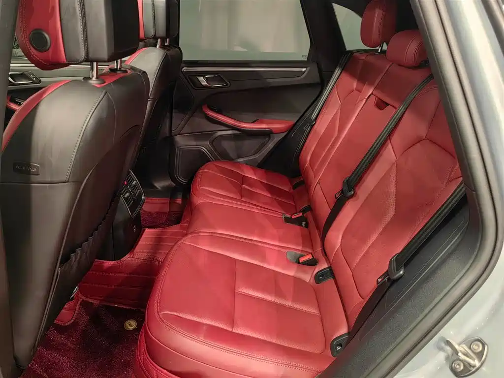 Porsche Macan 2023 Macan 2.0T фото 14