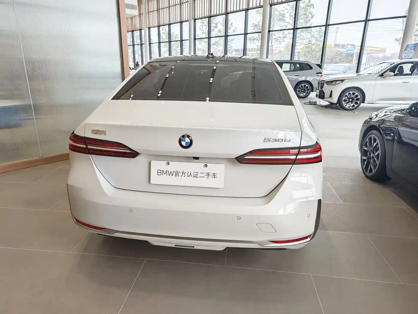 BMW 5 Series 2024 530Li Premium Luxury Package фото 5
