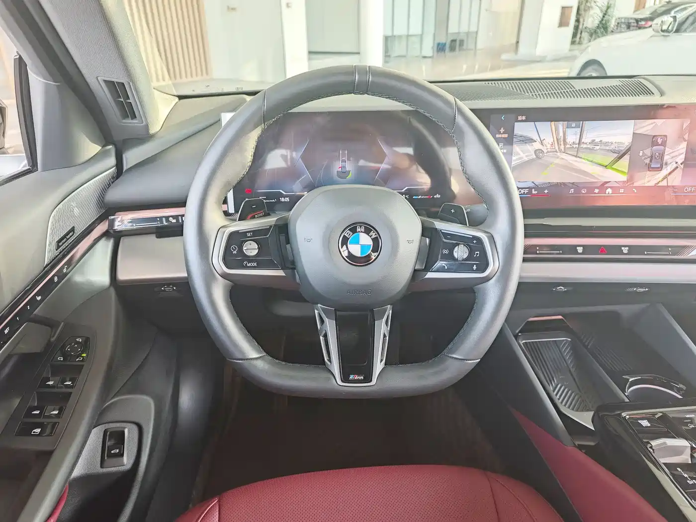 BMW 5 Series 2024 530Li Leading M Sport Package фото 13
