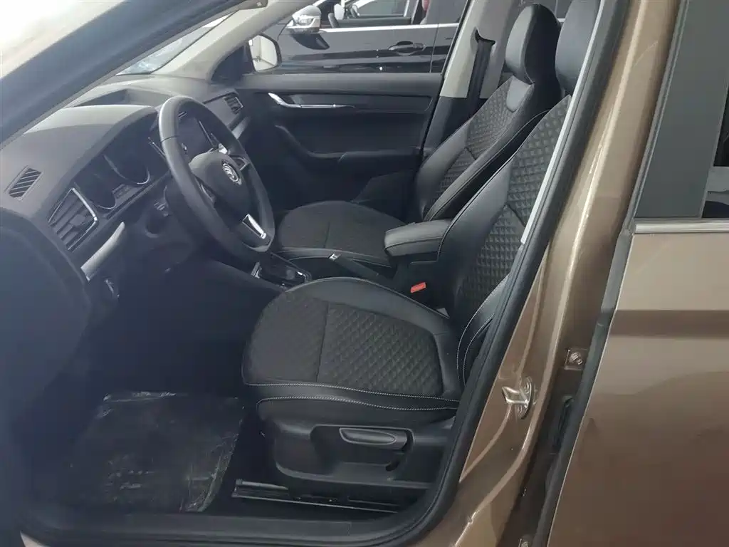 Škoda Kamiq 2018 1.5L Automatic Comfort Version China VI фото 15