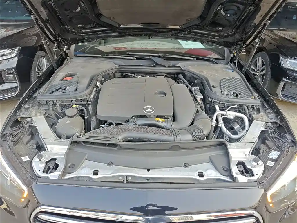 Mercedes-Benz E-Class 2022 Second Facelift E 300 L Fashion фото 16