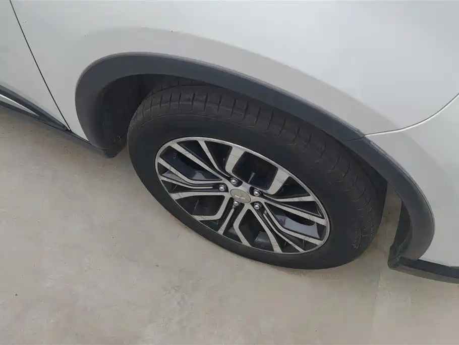 Mitsubishi Outlander 2018 2.0L 2WD Jiale Edition 7-seater фото 6
