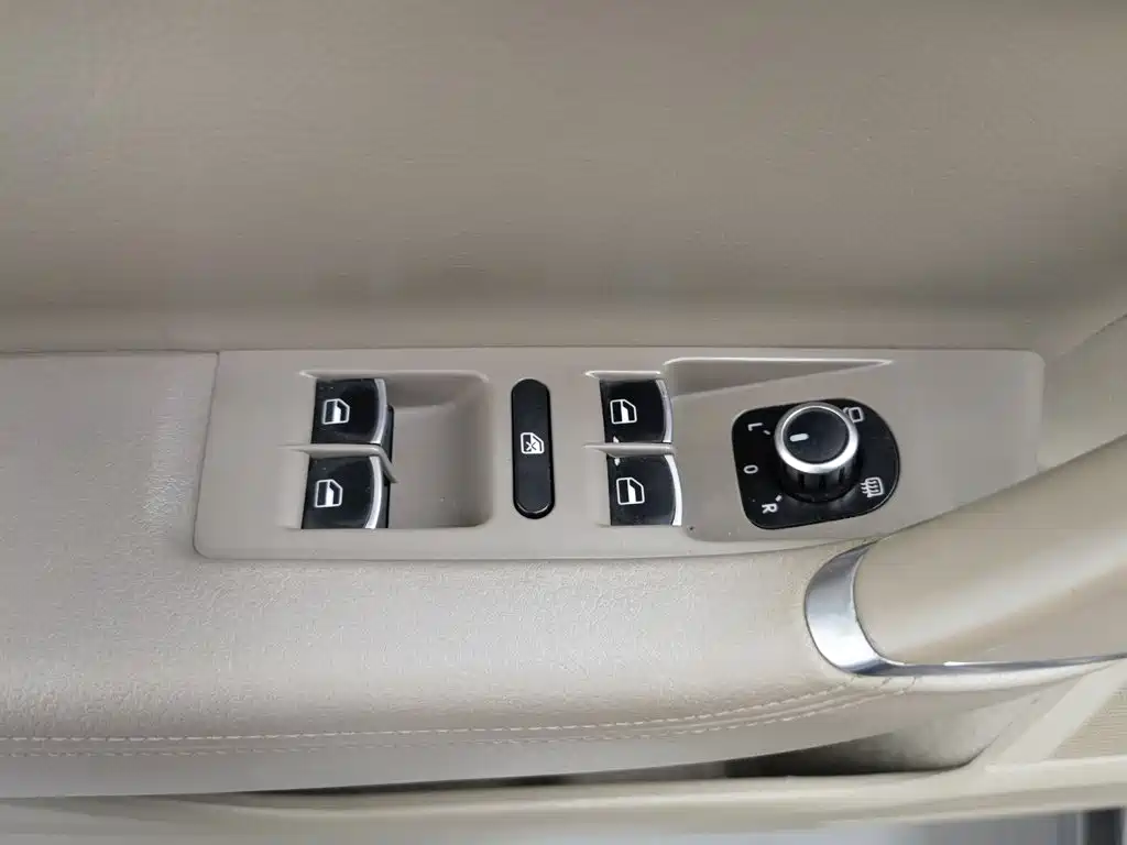 Volkswagen Magotan 2012 2012 2.0TSI Ultimate