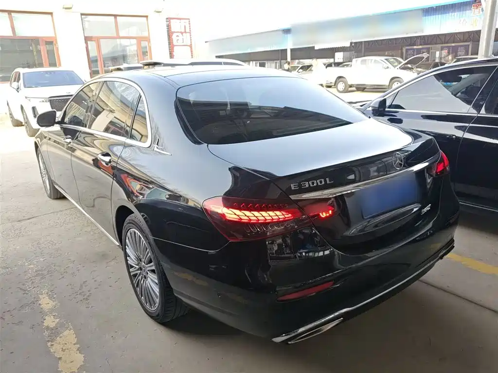 Mercedes-Benz E-Class 2022 Second Facelift E 300 L Fashion фото 23