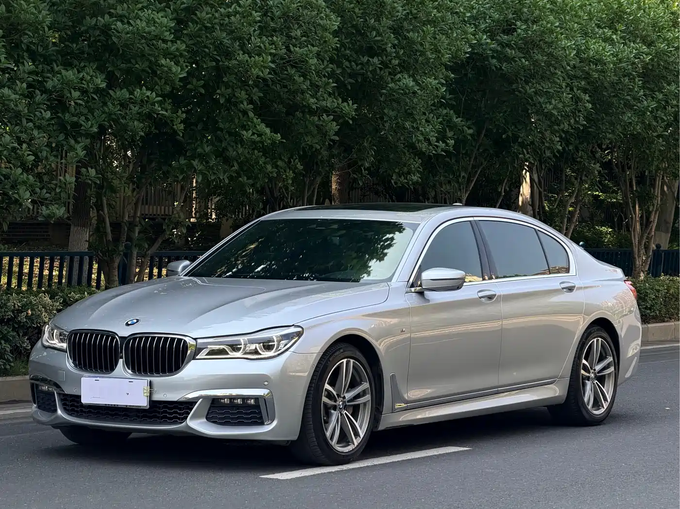 BMW 7 Series 2018 730Li Premium Type M Sport Package