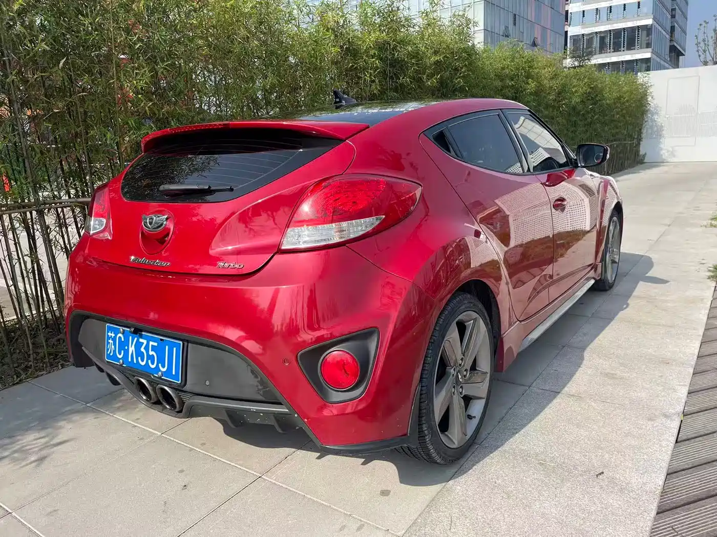 Hyundai Veloster 2012 1.6T Automatic Luxury фото 5
