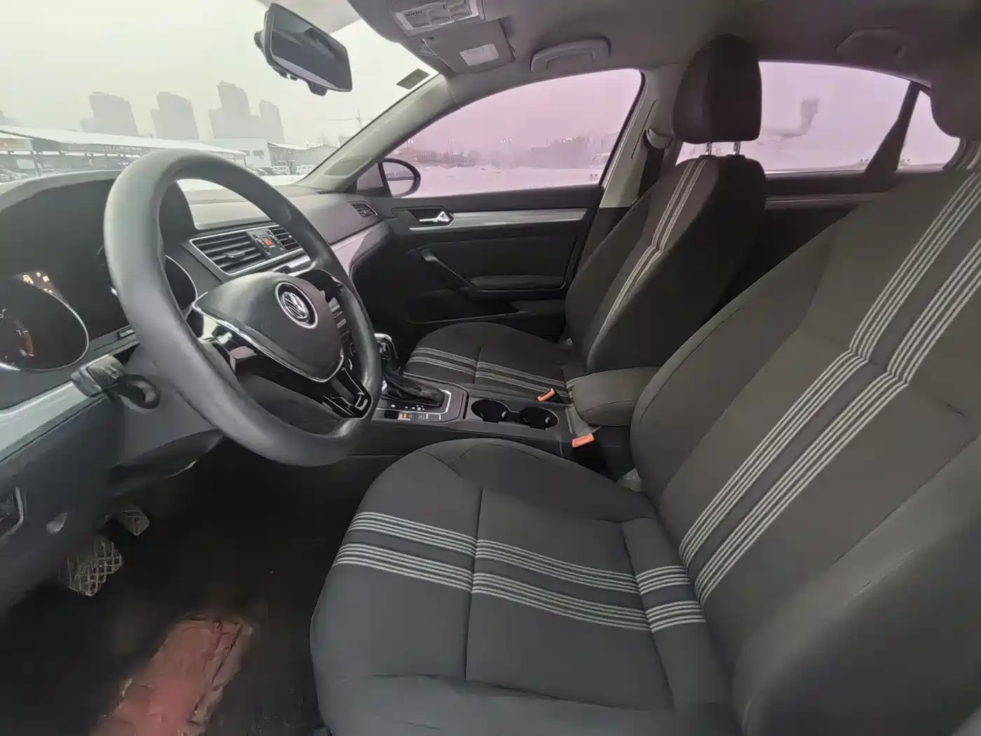 Volkswagen Lamando 2017 230TSI DSG Trend Edition фото 4