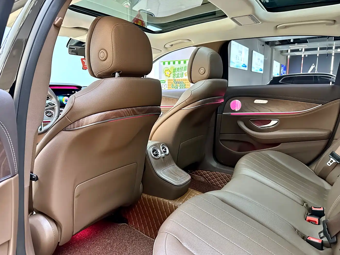 MERCEDES-BENZ E CLASS