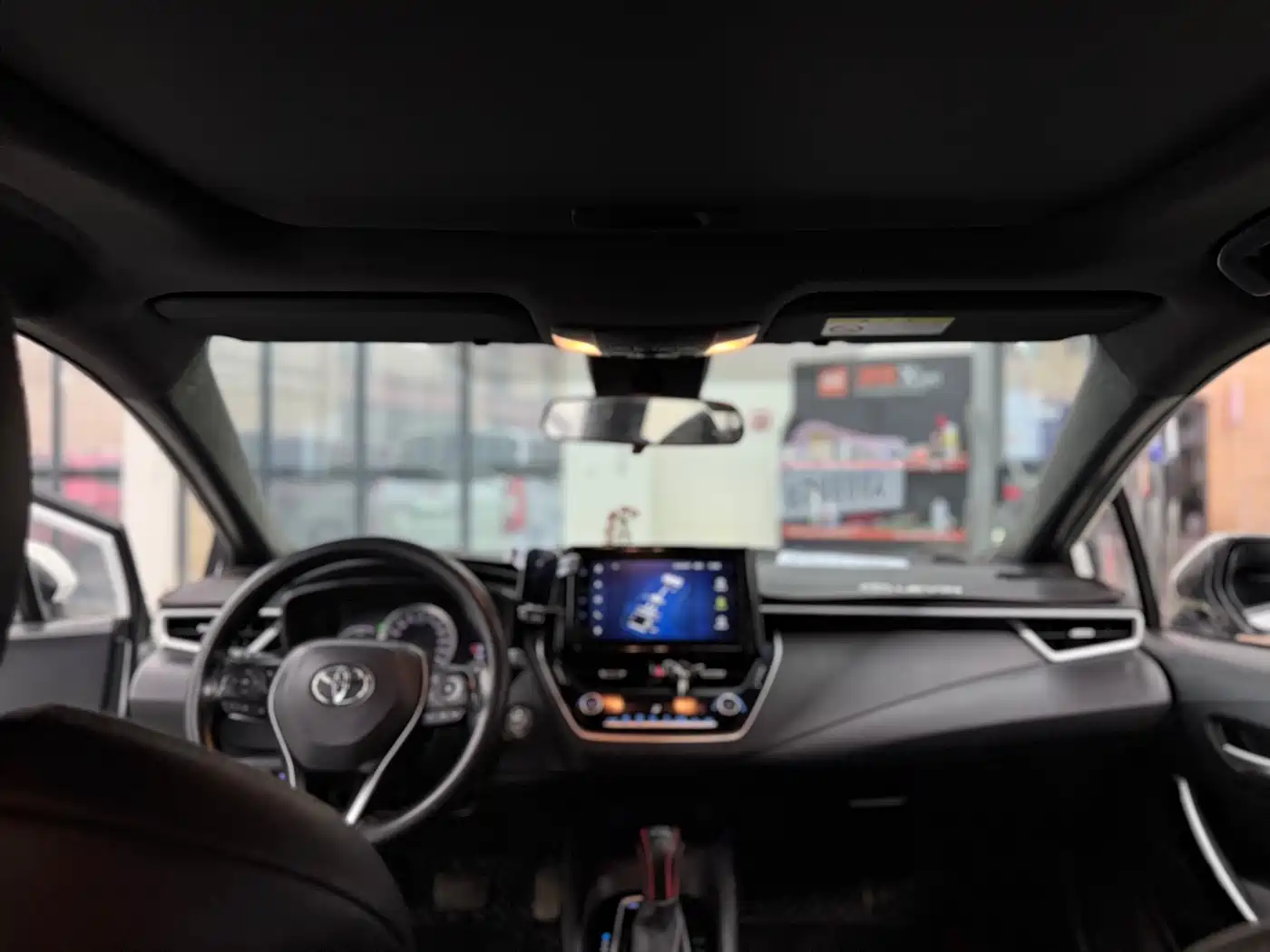Toyota Levin 2022 Dual Engine 1.8H E-CVT Luxury Edition фото 7