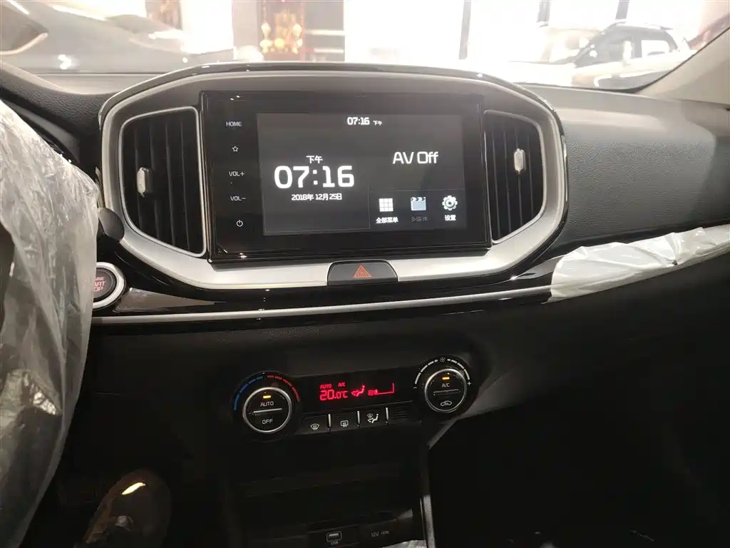 Kia KX1 2021 1.4L CVT Sunroof Version фото 13