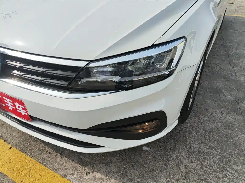Volkswagen Lamando 2021 230TSI DSG Fashion Edition фото 24