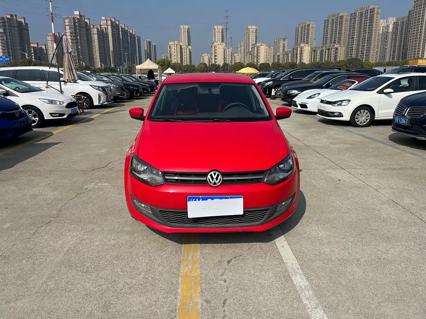 Volkswagen Polo 2013 1.6L Automatic Comfort Edition фото 2