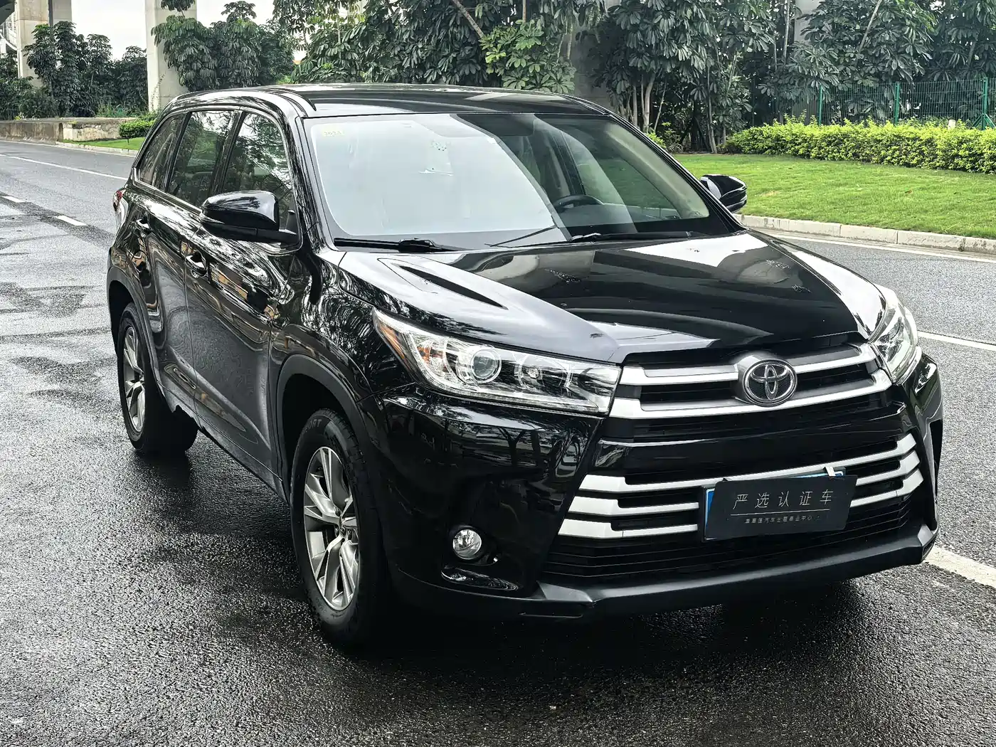 Toyota Highlander 2021 2.0T AWD Elite 7-Seater фото 3