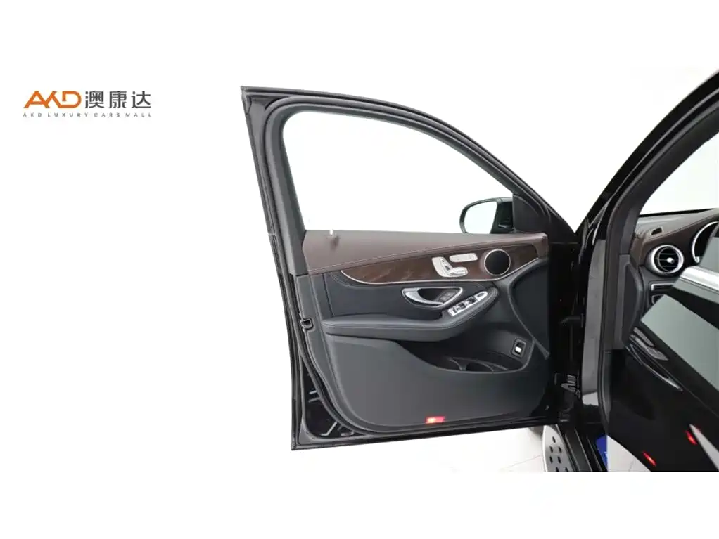 Mercedes-Benz GLC 2020 GLC 300 L 4MATIC Dynamic фото 10