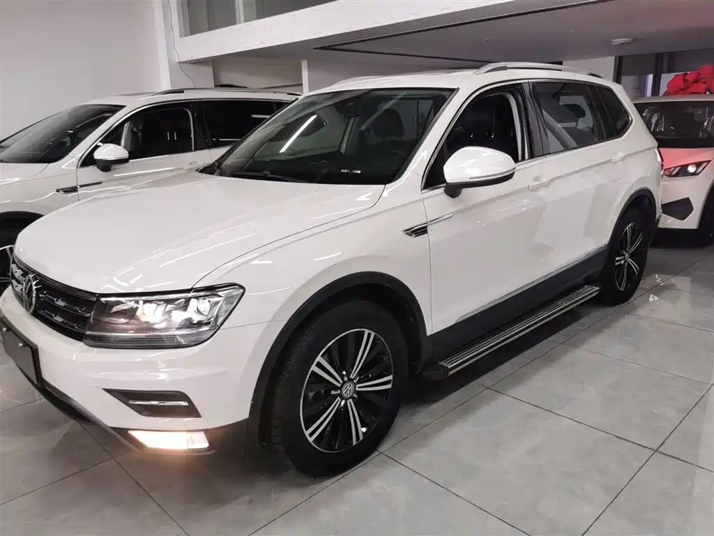 Volkswagen Tiguan L 2019 Facelift 330TSI Auto 2WD Panorama Comfort China VI фото 5
