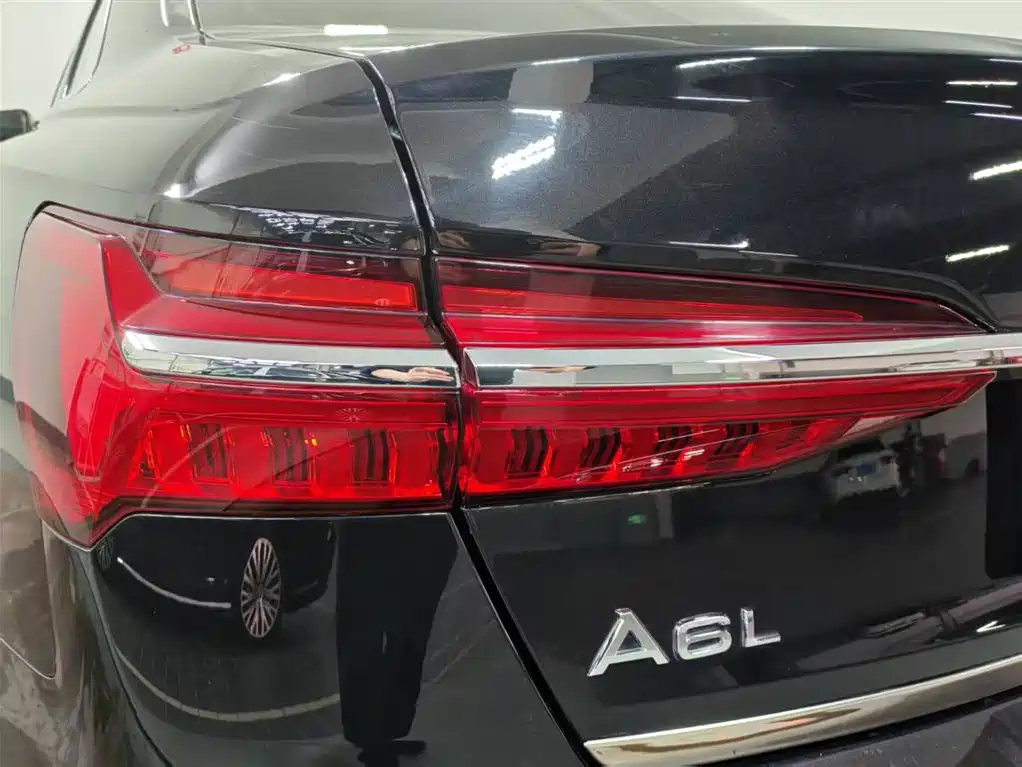 AUDI A6L NEW ENERGY