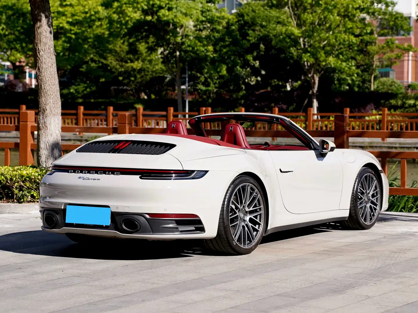 Porsche 911 2023 Carrera Cabriolet 3.0T фото 5