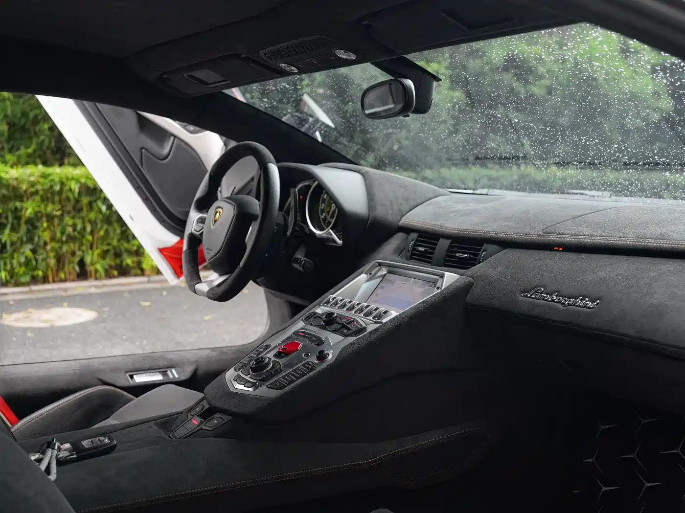 Lamborghini Aventador 2012 2011 LP 700-4