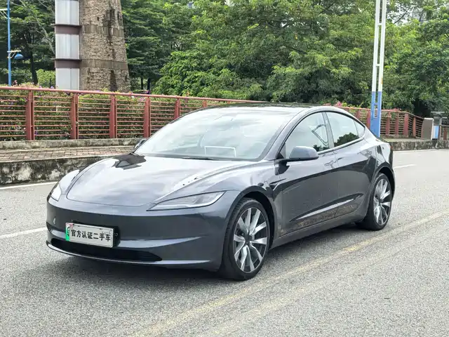  Tesla Model 3 2023 Rear-Wheel Drive