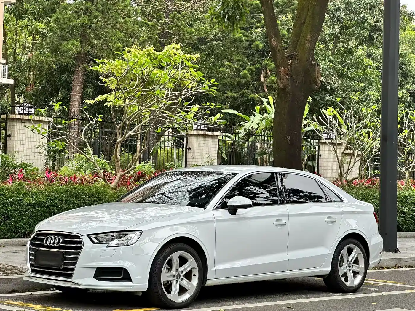 Audi A3 2019 Limousine 35 TFSI Progressive China VI