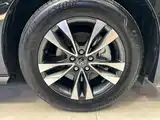 Фото 18 - Toyota Granvia