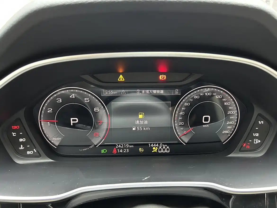 Audi Q3 2023 35 TFSI Fashion Dynamic (1.4T) фото 16