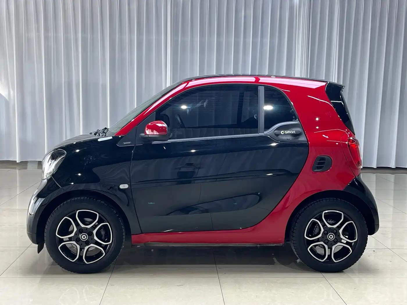 smart fortwo 2019 2019 0.9T 66kW Hardtop Dynamic Edition China VI