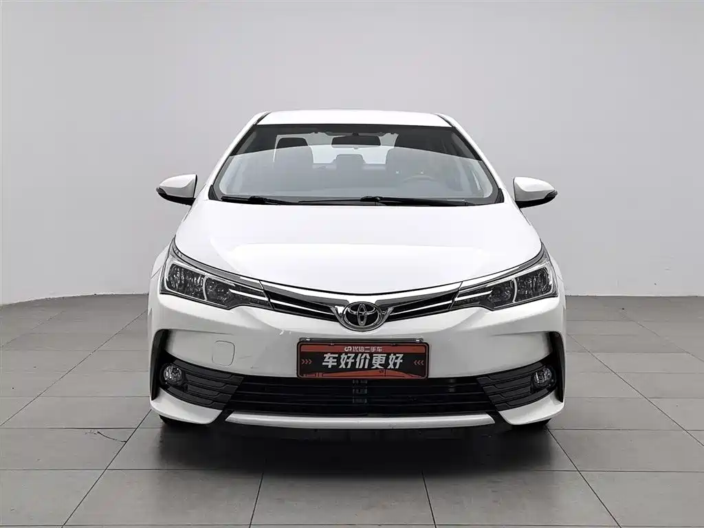 Toyota Corolla 2018 1.2T S-CVT GL Smart Edition фото 3
