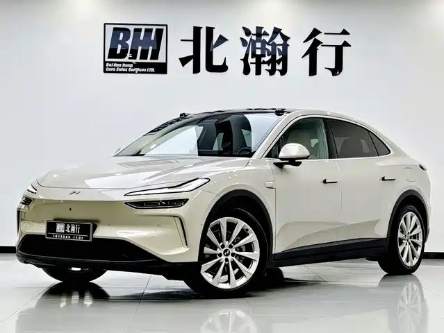 Onvo L60 60kWh, задний привод