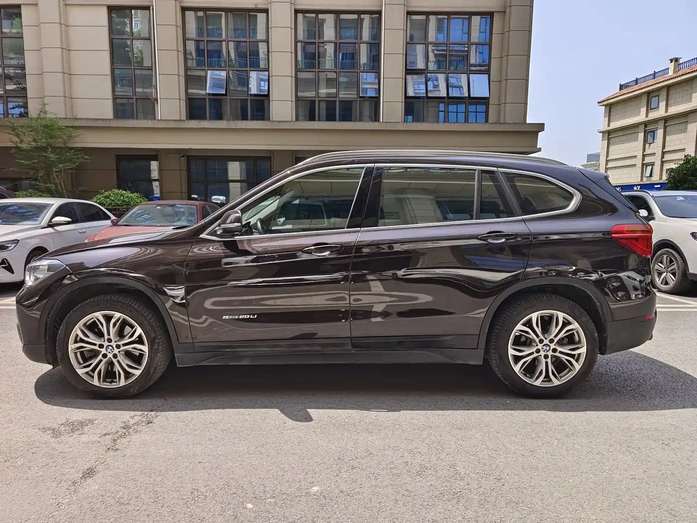 BMW X1 2018 sDrive20Li Leading Model фото 14