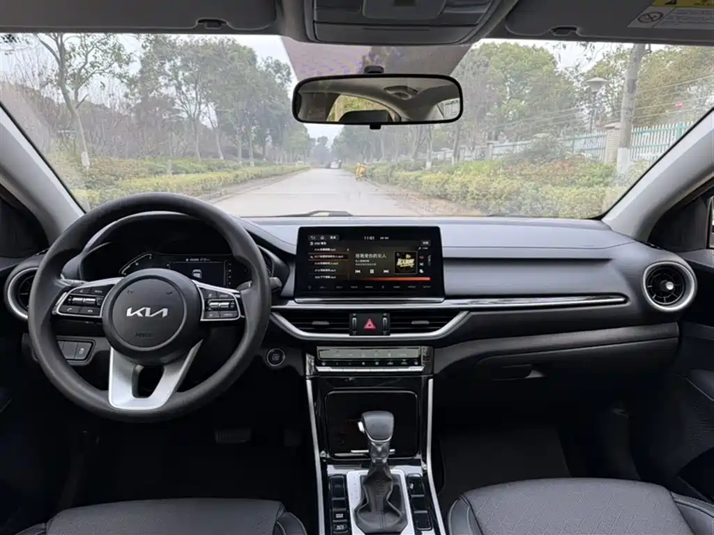 Kia K3 2021 Facelift 1.5L CVT Fashion Edition фото 15
