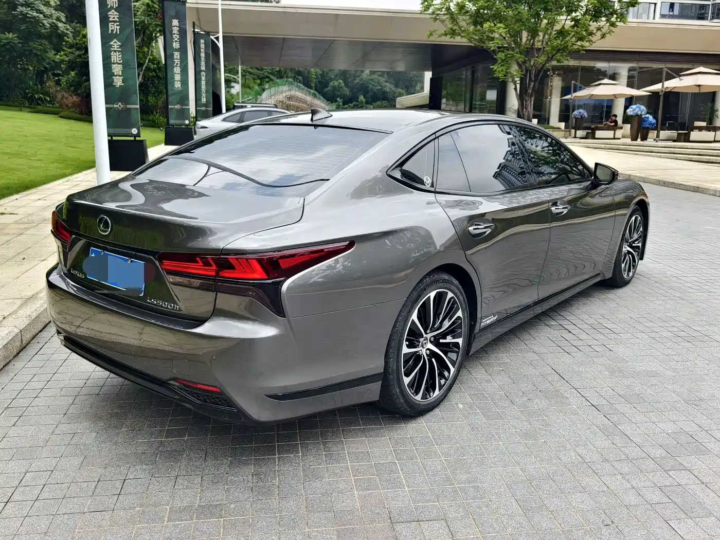 Lexus LS 2022 2021 500h Excellence Edition