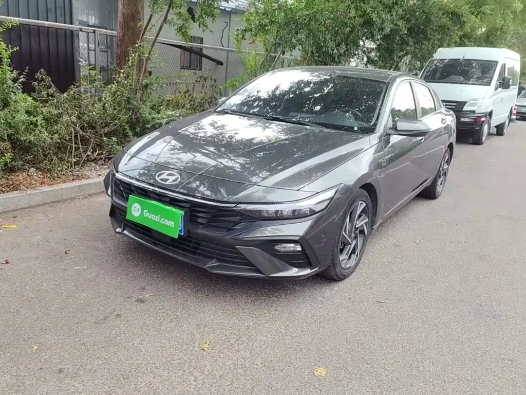 Hyundai Elantra 2023 1.5L CVT GLX Elite Edition