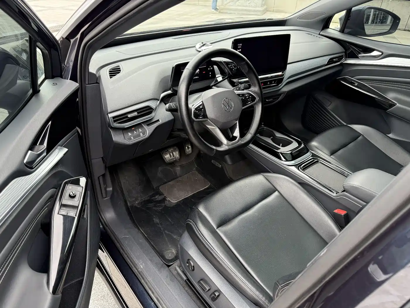 VOLKSWAGEN ID.4 CROZZ