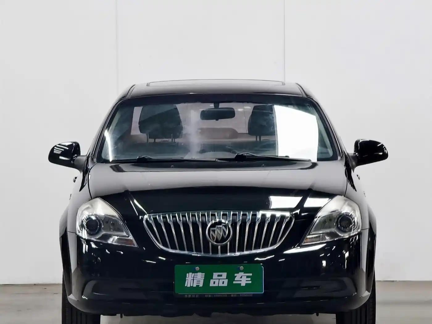 Buick Excelle 2015 1.5L Manual Classic фото 2
