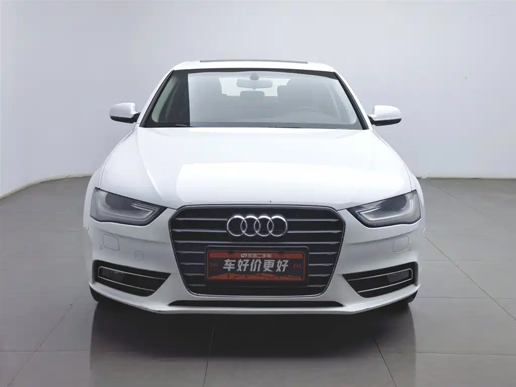 Audi A4L 2013 35 TFSI Automatic Standard фото 3