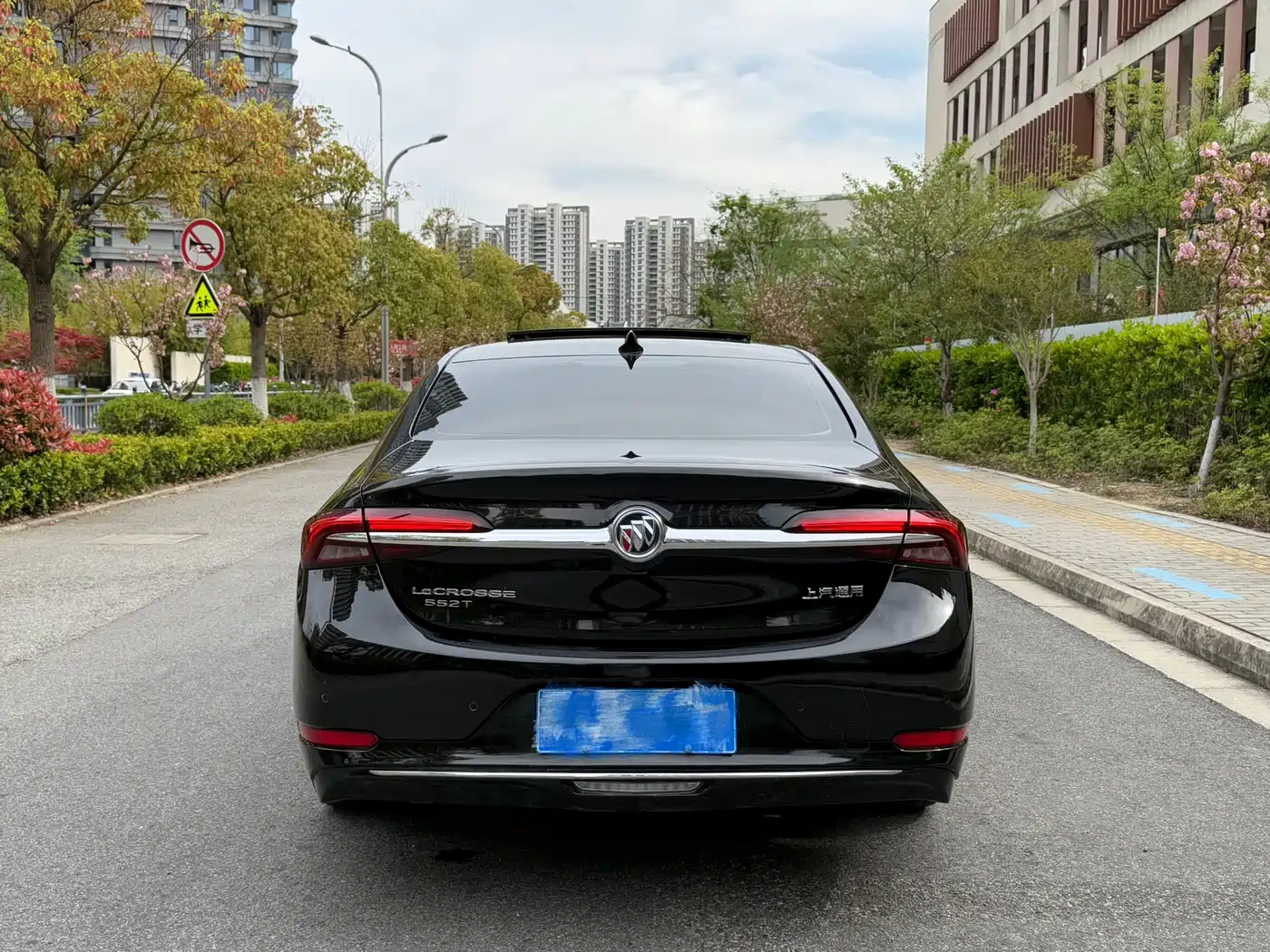 BUICK LACROSSE
