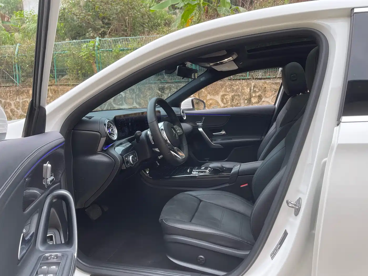 Mercedes-Benz A-Class 2020 A 200 L Sport Sedan фото 4