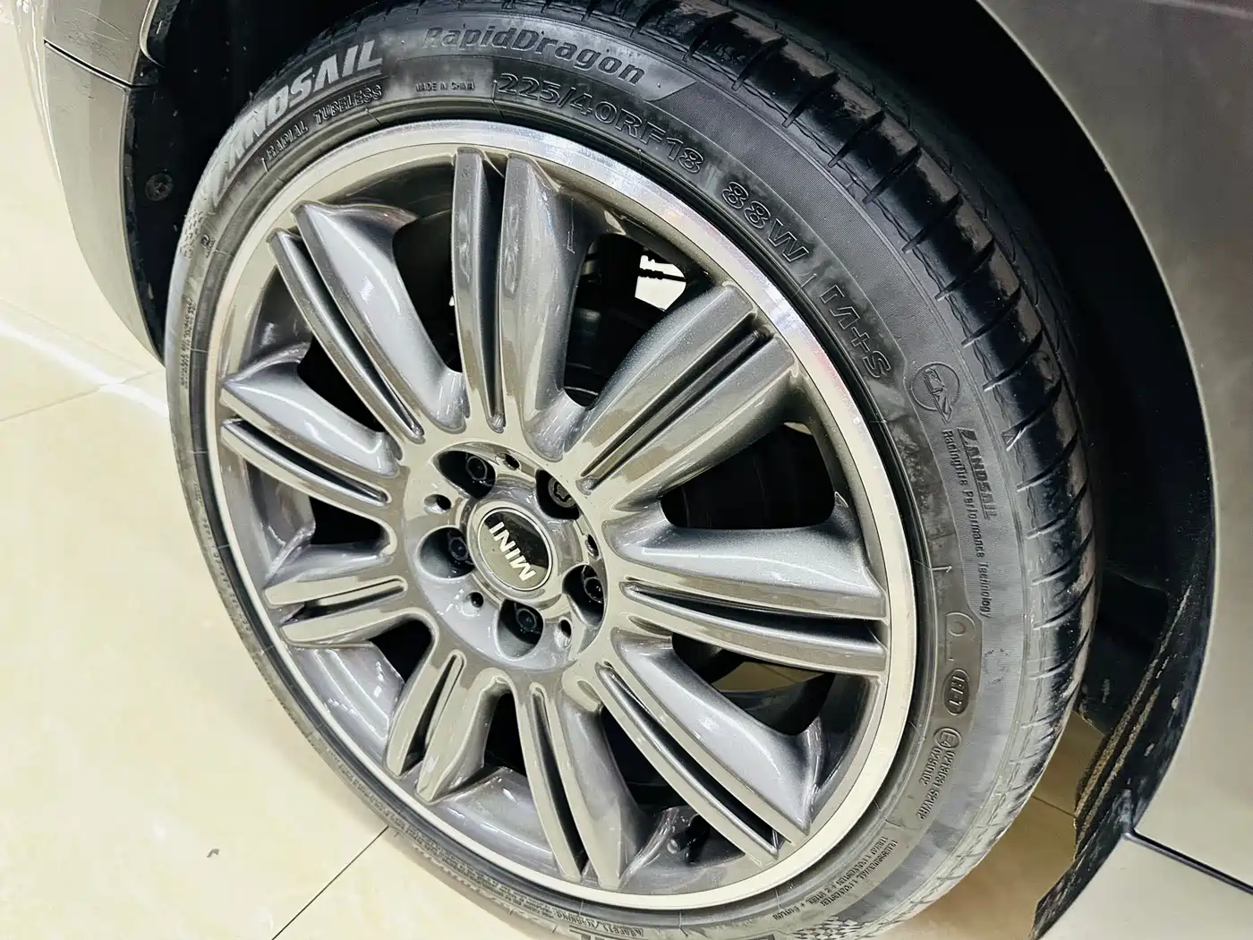Photo 10 - MINI CLUBMAN
