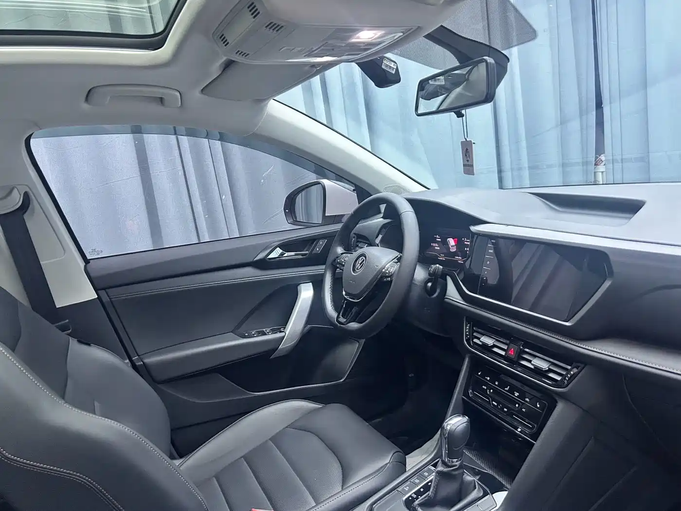 Volkswagen Tharu, миниатюра 14