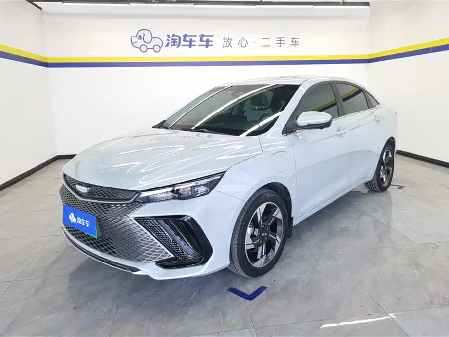 Geely Emgrand L HiP 2022 1.5TD-DHT Pro 100KM Super Rui