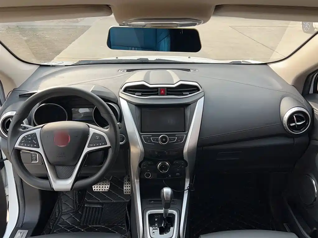 BYD Yuan 2017 1.5L Auto Cool Connect фото 20
