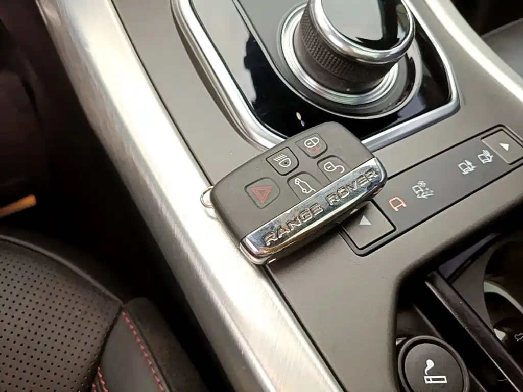 Фото 9 - Land Rover Range Rover Evoque