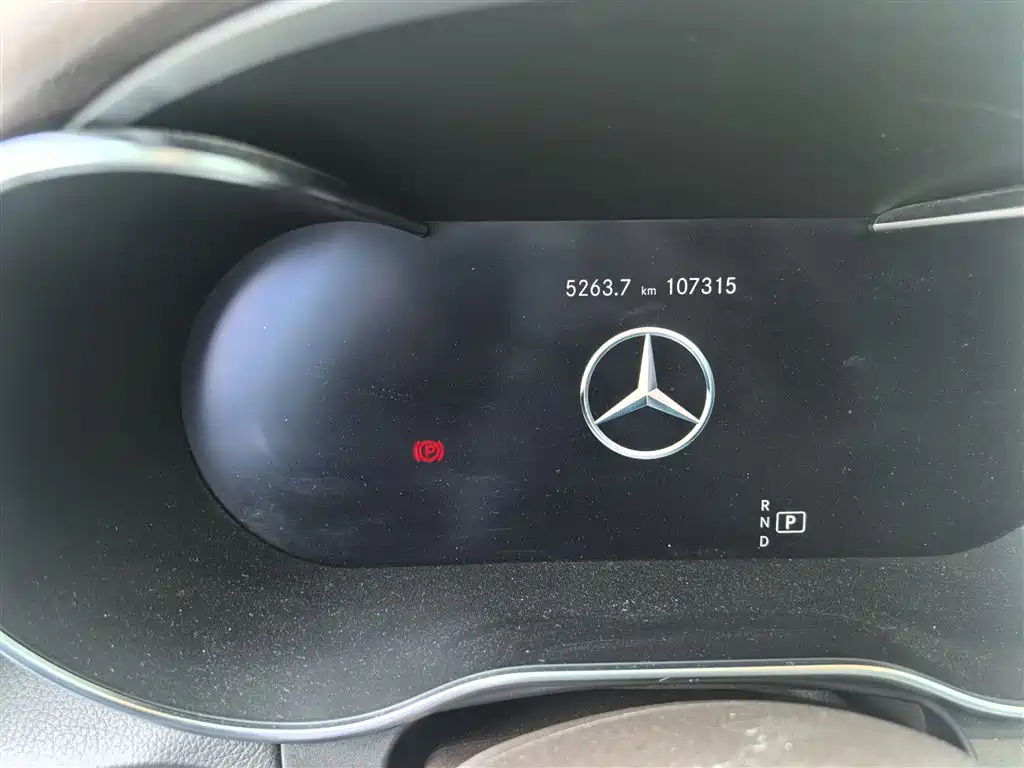 Mercedes-Benz GLC 2020 GLC 260 L 4MATIC Luxury фото 5