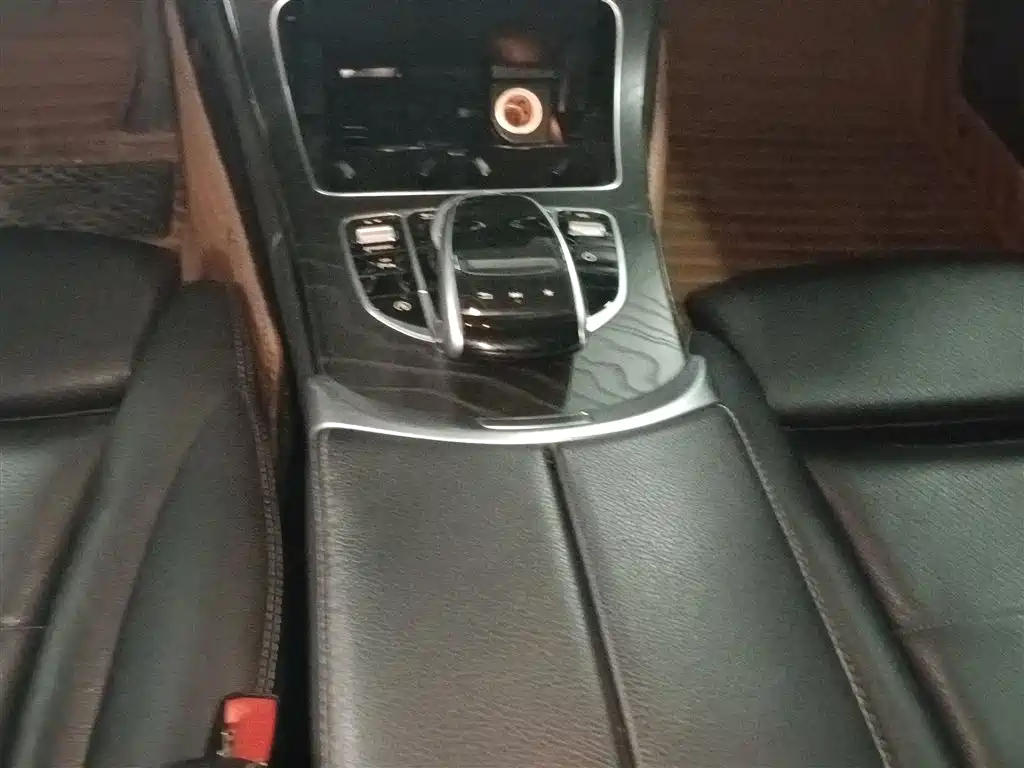 Mercedes-Benz C-Class 2017 Facelift C 200 L Sport Edition фото 14