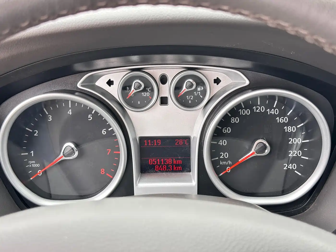 Ford Focus 2014 2013 Hatchback Classic 1.8L Automatic Fashion